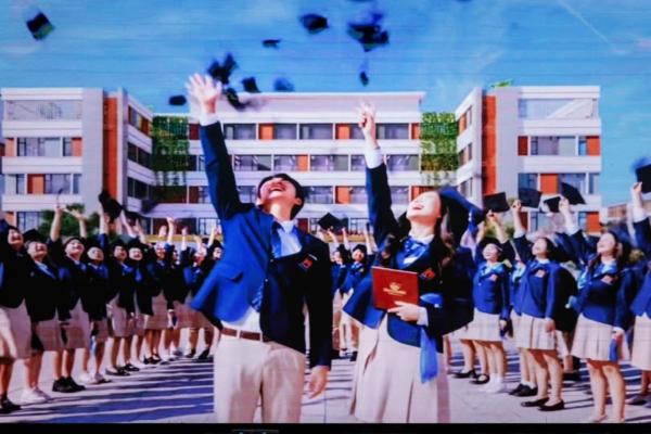 Bài Toán Thí Điểm Dạy Ai Từ Lớp 1 Đến Lớp 12: Tầm Nhìn Chiến Lược Và Sự Sẵn Sàng Tại Trần Hưng Đạo Academy